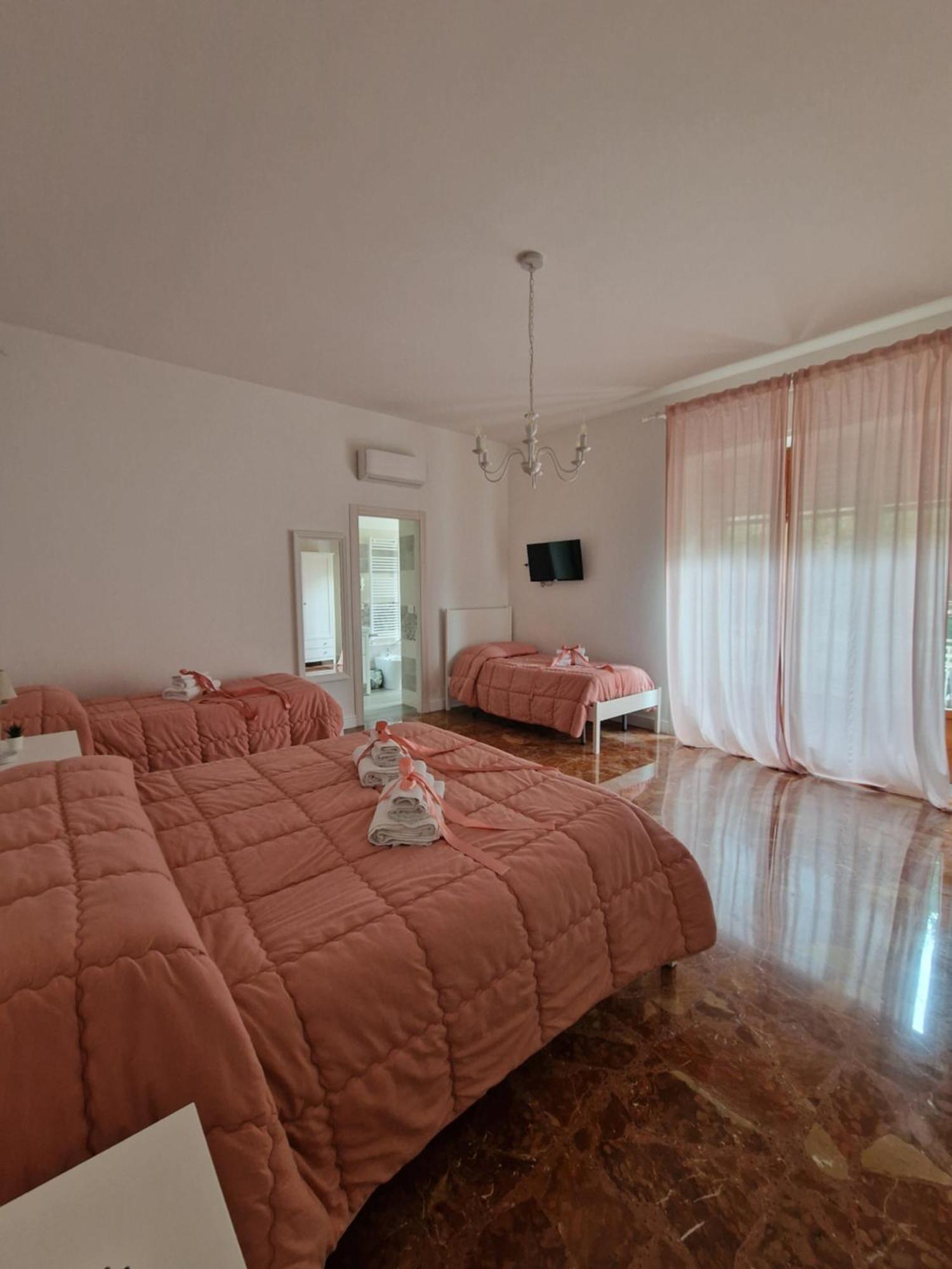 Recale I Pini B&B מראה חיצוני תמונה